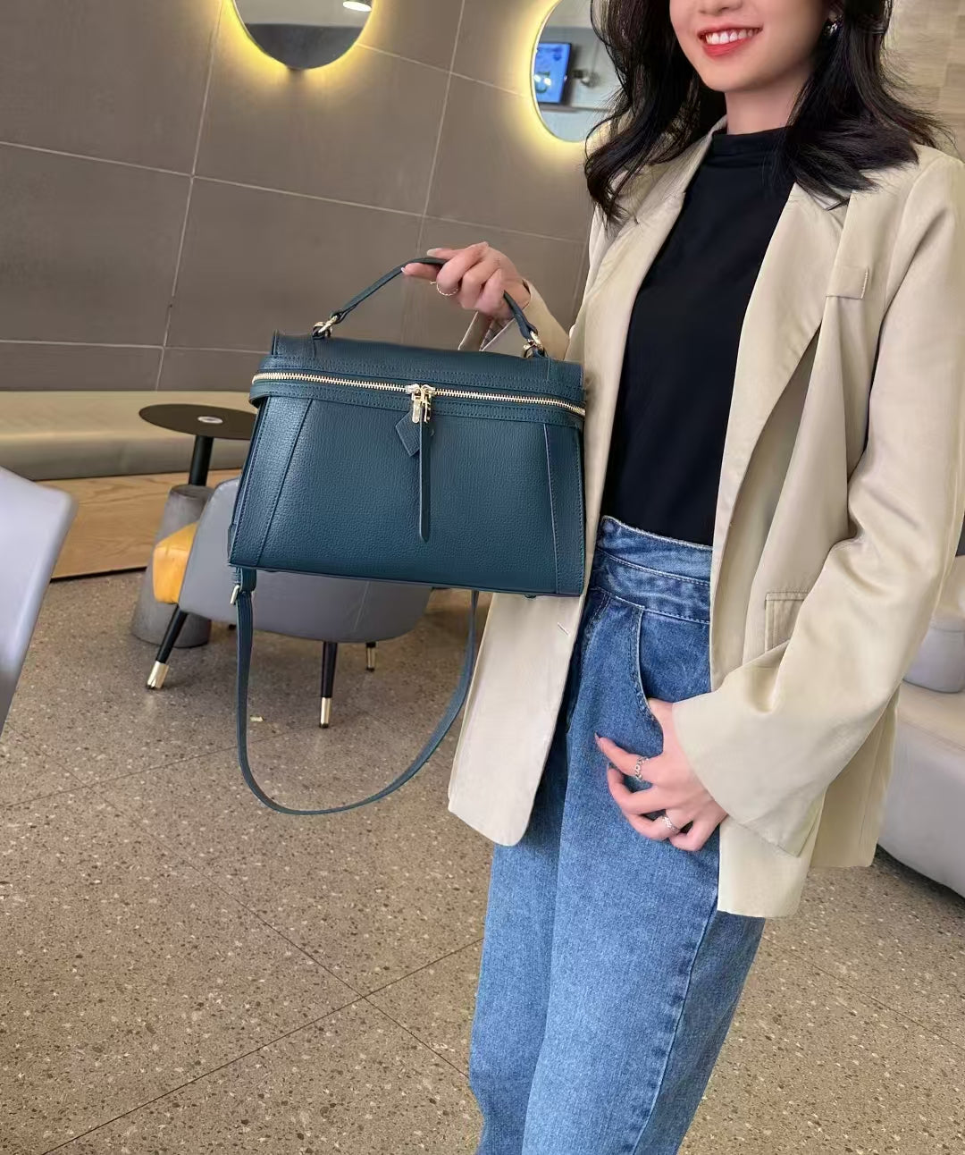 Lizzie crossbody bag