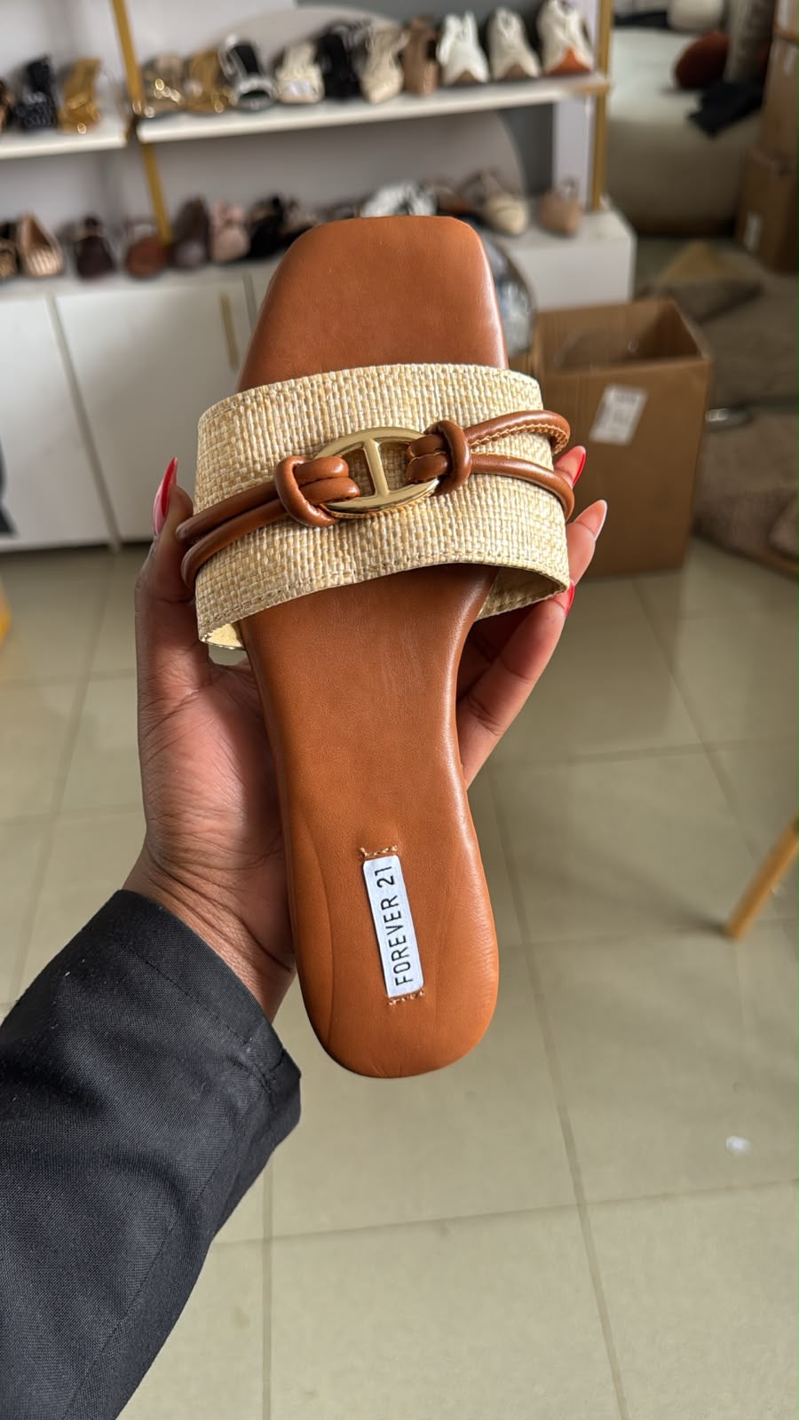 Ida flat shoes /sandles
