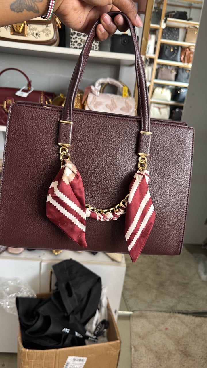 Kimmi midi handbag