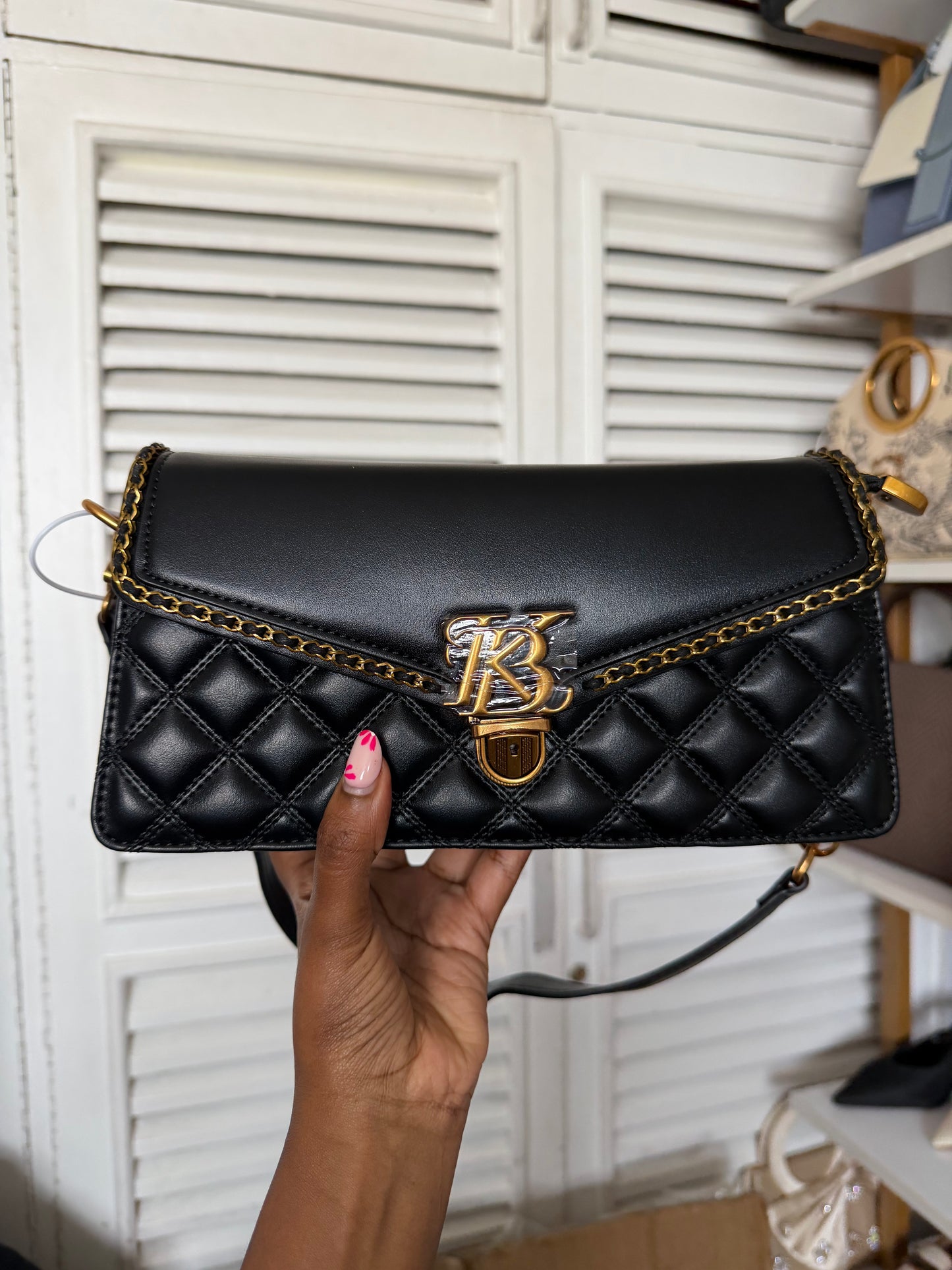 Aleena shoulder bag