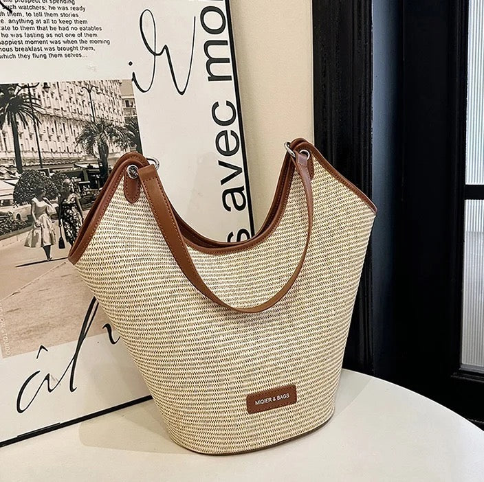 Laura beach tote bag