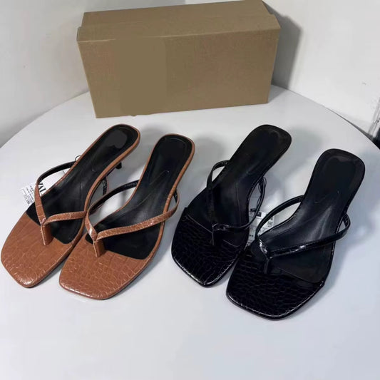 Chelly sandle kitten heels
