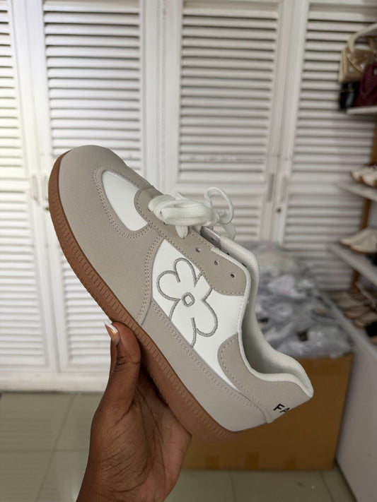 Leslie flowered sneakers