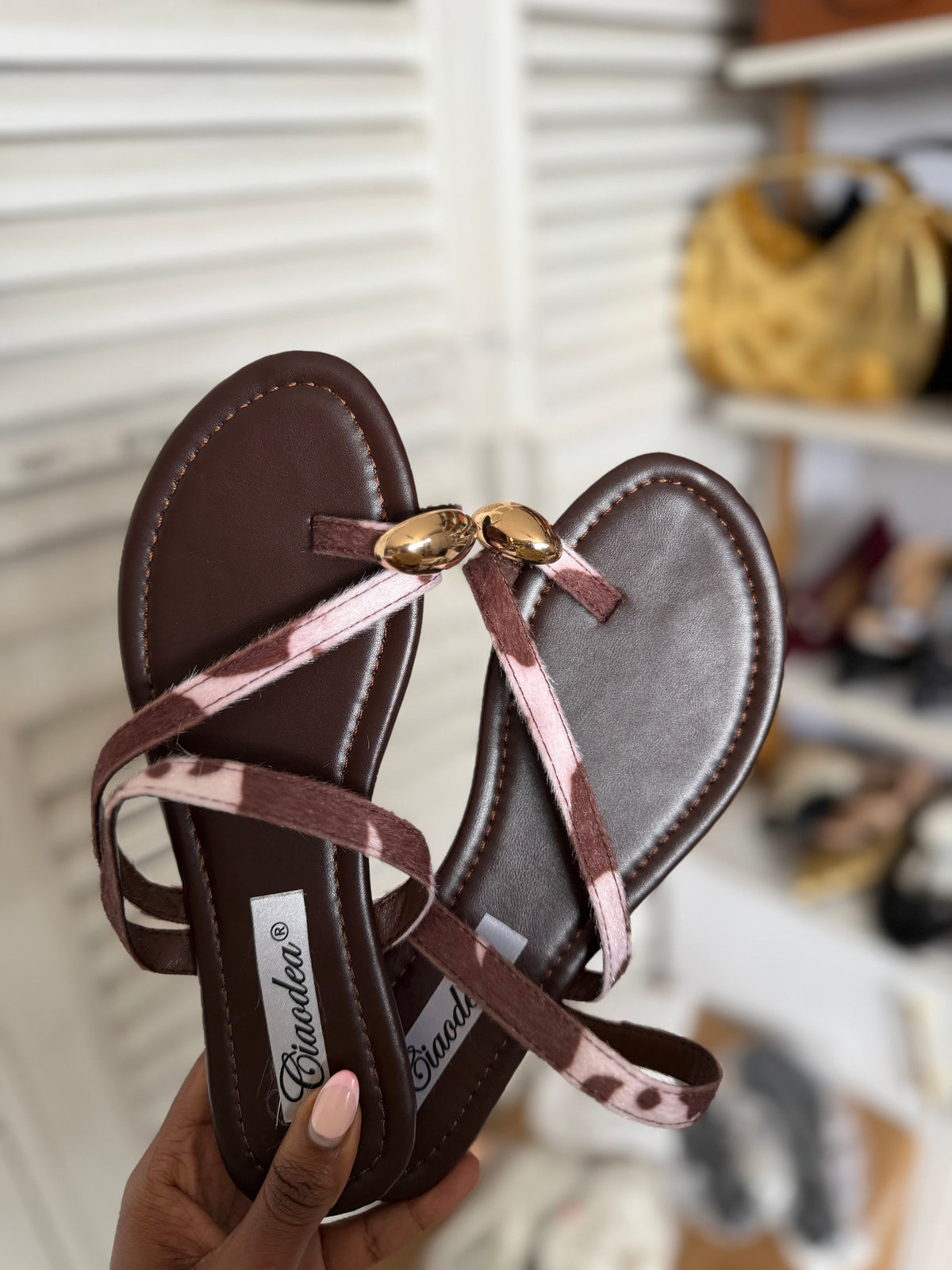 Bella flats/sandles