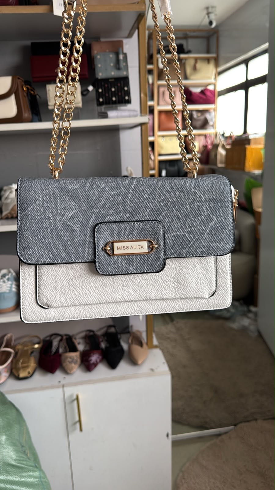 Isabella crossbody bag