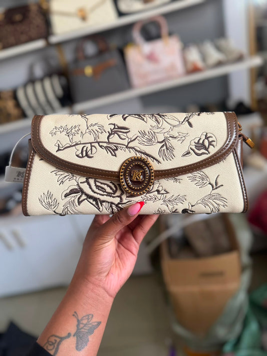 Brandy embroidery shoulder bag