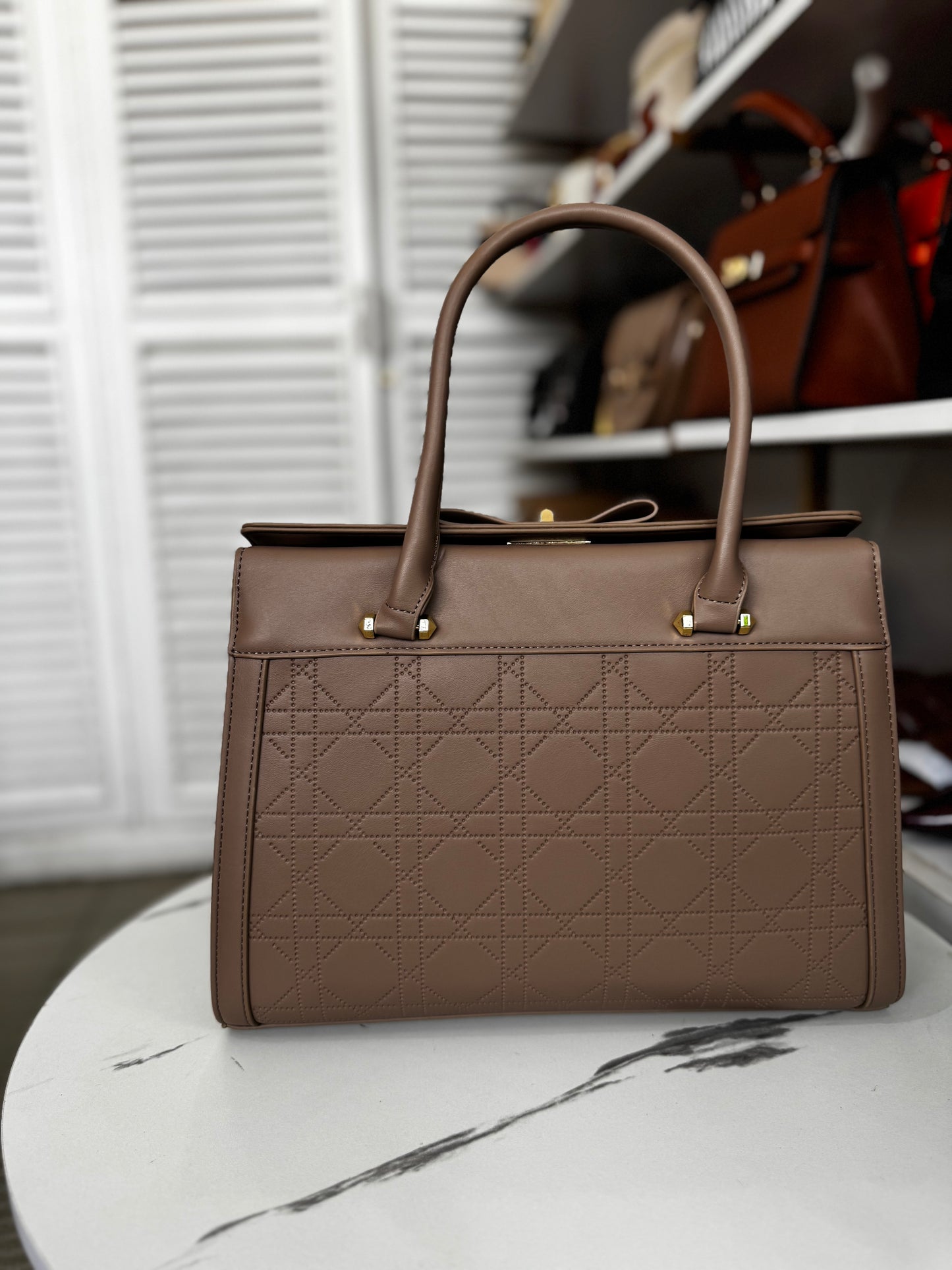 Bow handbag