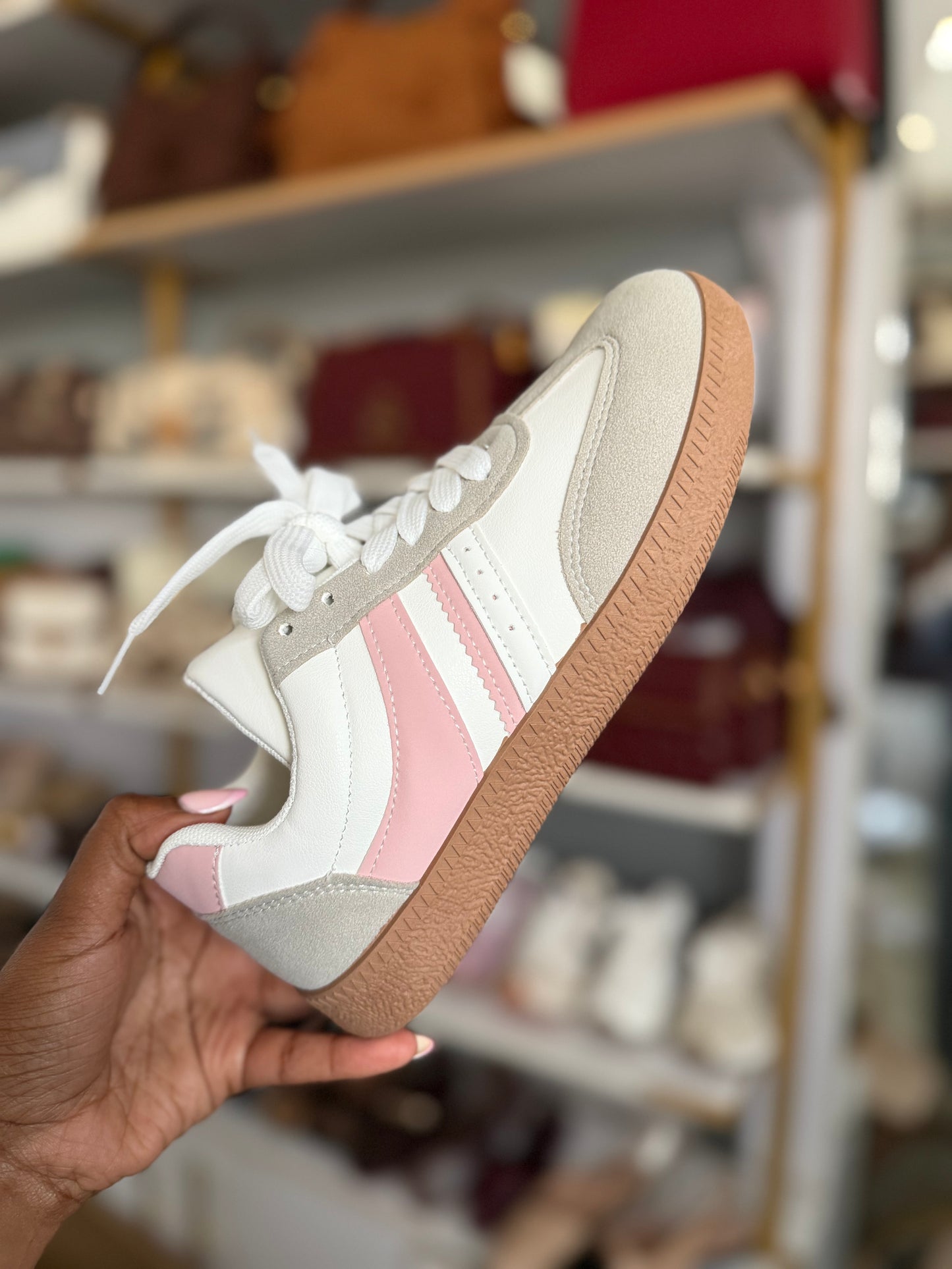 Elodie everyday sneakers