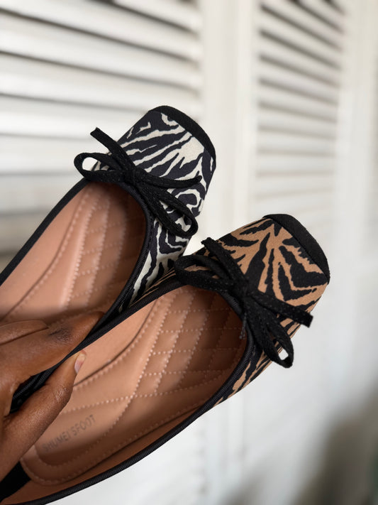 Elyse doll/ flat shoes