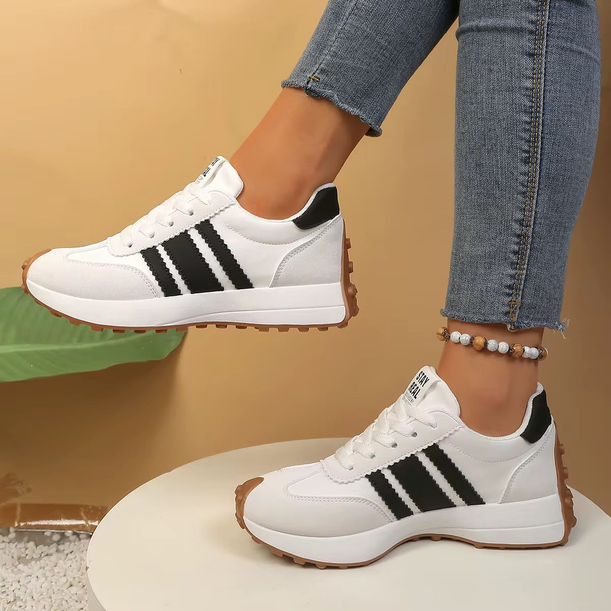 Alara sneakers