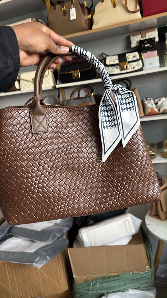 Elynn handbag
