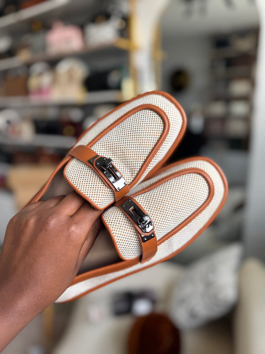 Daisy two toned loafers