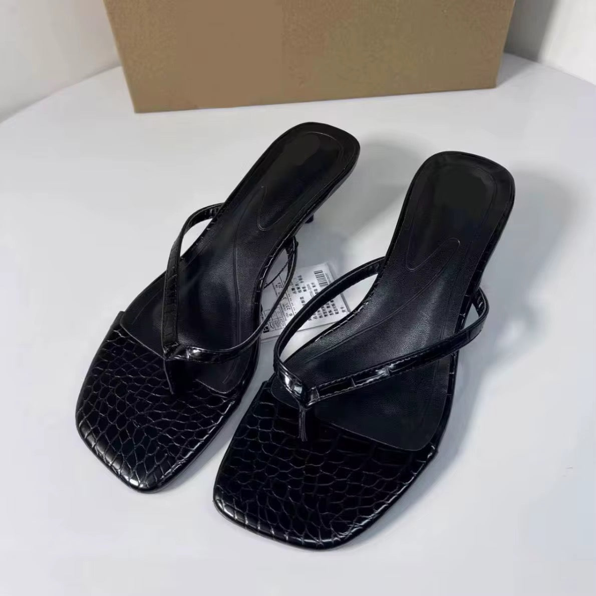 Chelly kitten heels