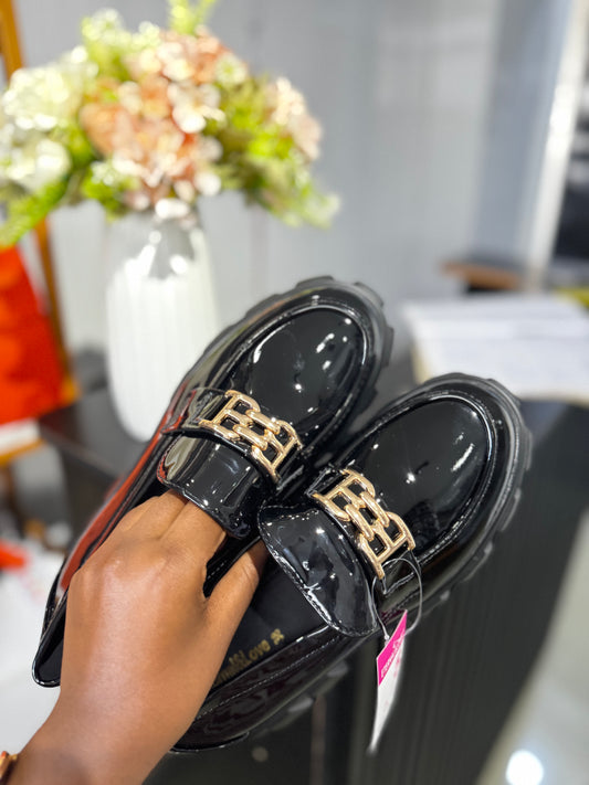 Unisex brogue shoes