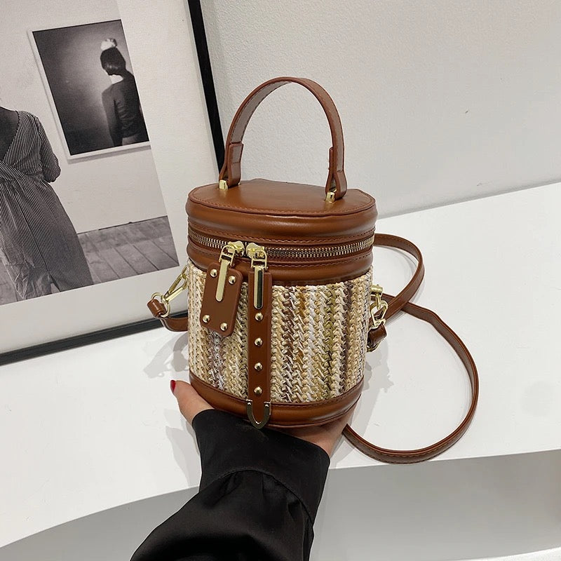 Kelly bucket bag