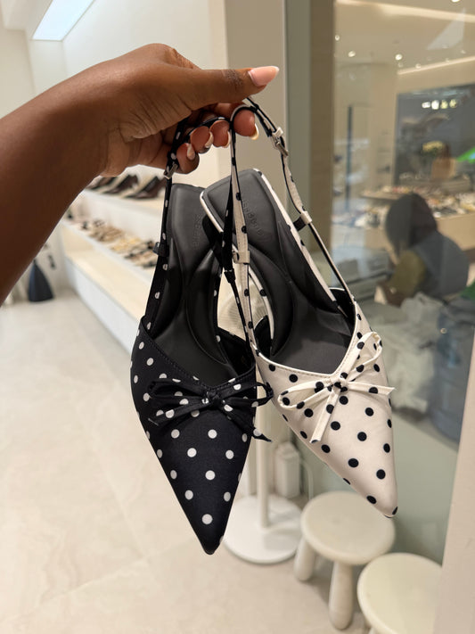 Polka dots kitten heels