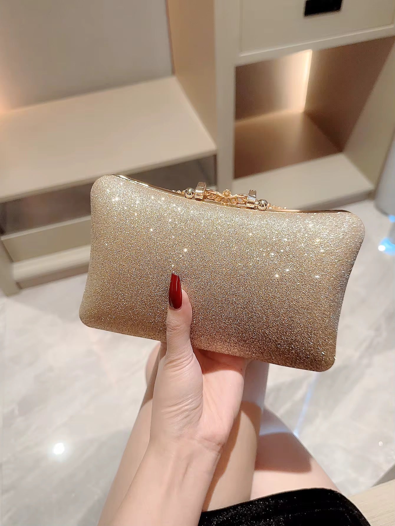 Elsa clutch bag