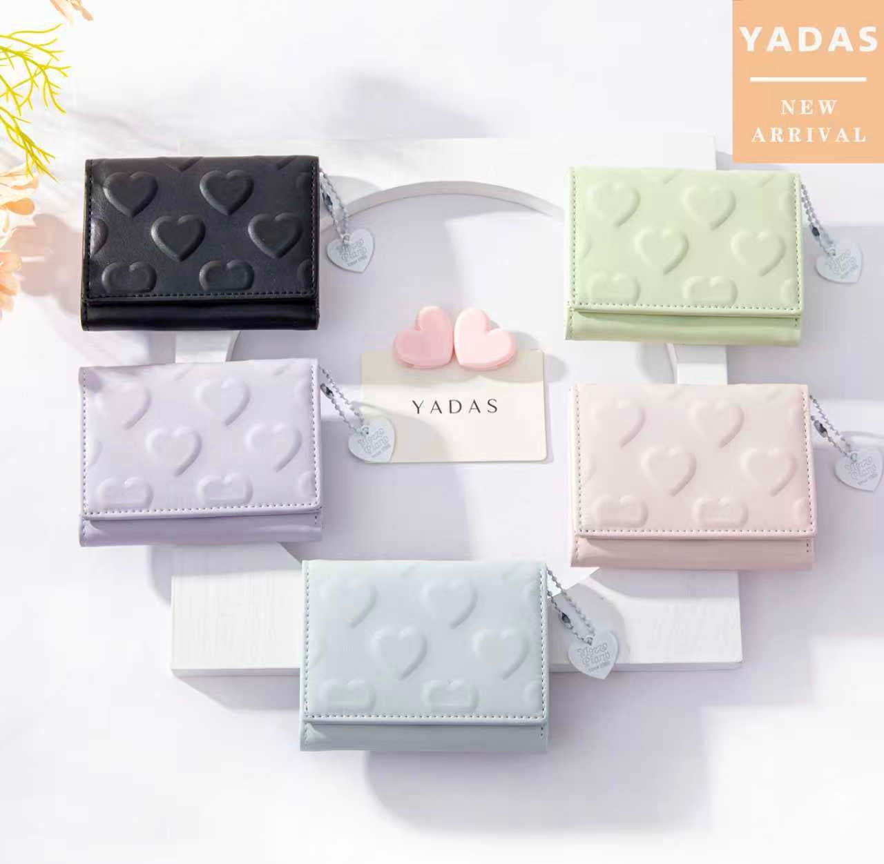 Mini wallets (LOVE HEARTS)