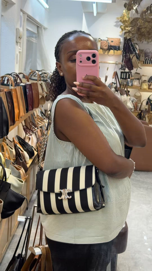 Andrea sling bag
