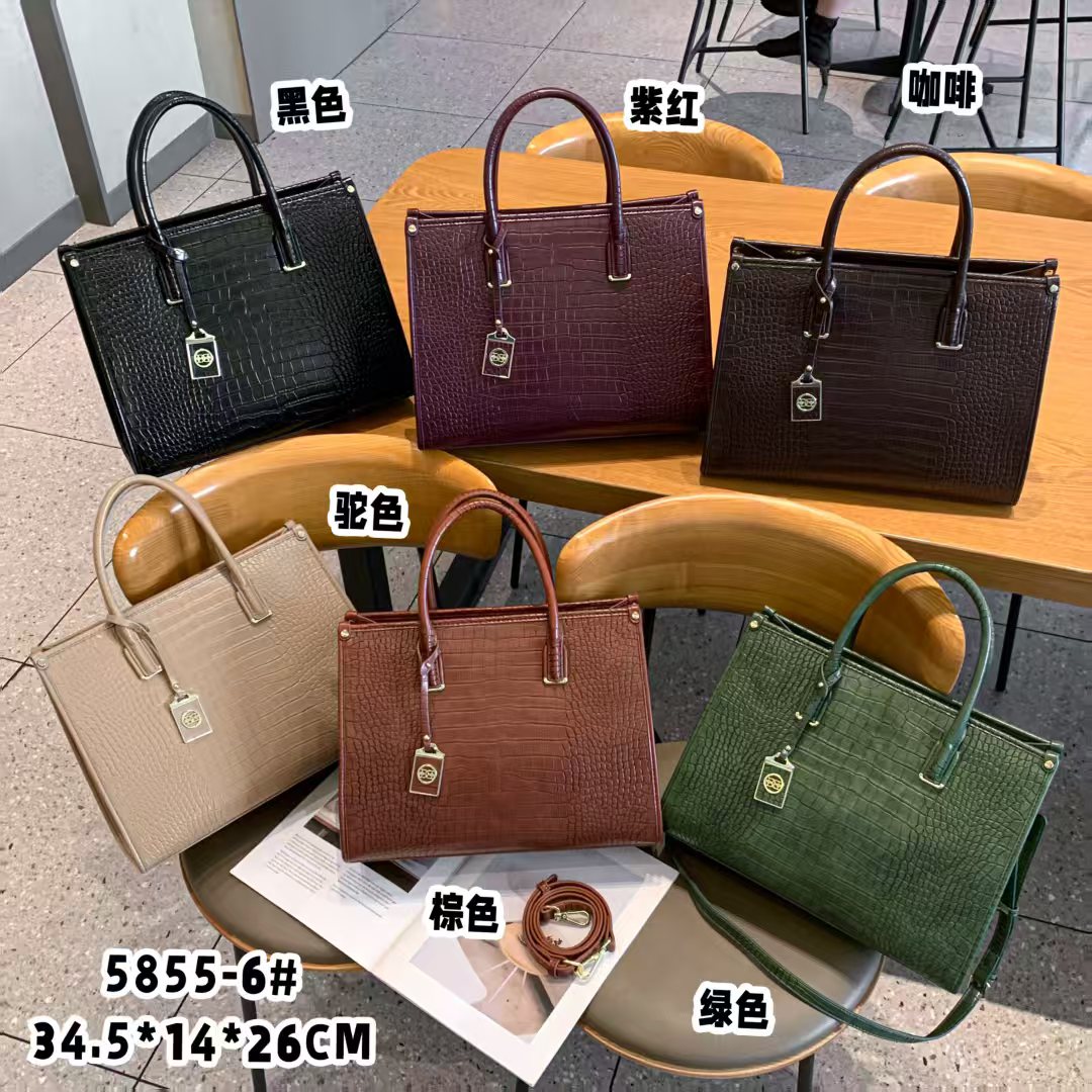 Ivy handbag CROC PRINT