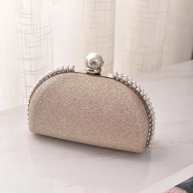 Leo clutch bag